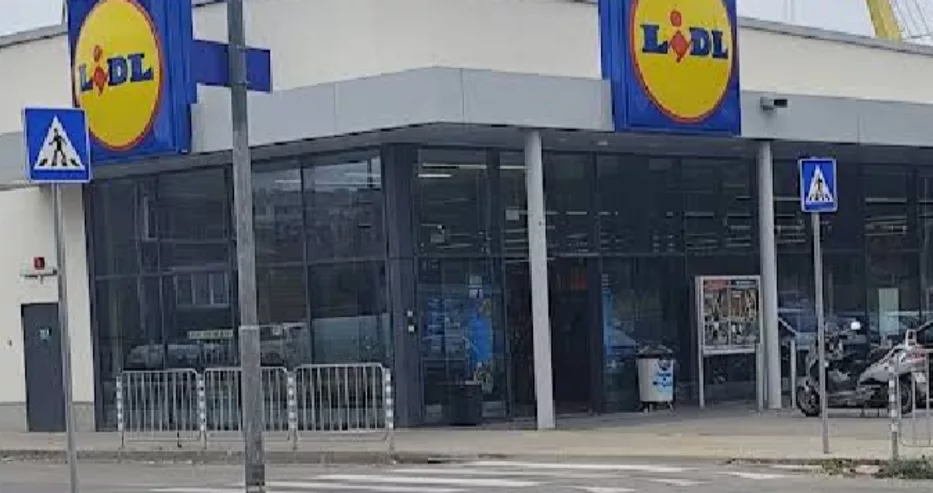 Лидл България обяви работното време по празниците 24 декември 07