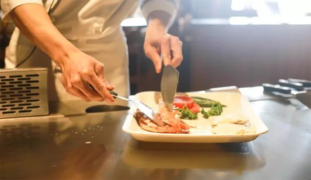 Снимка ПиксабейВреме е за почивка и празнуване но има много