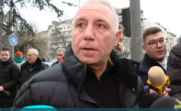 Кадър БТВДнес обществеността и не само спортната се прощава с