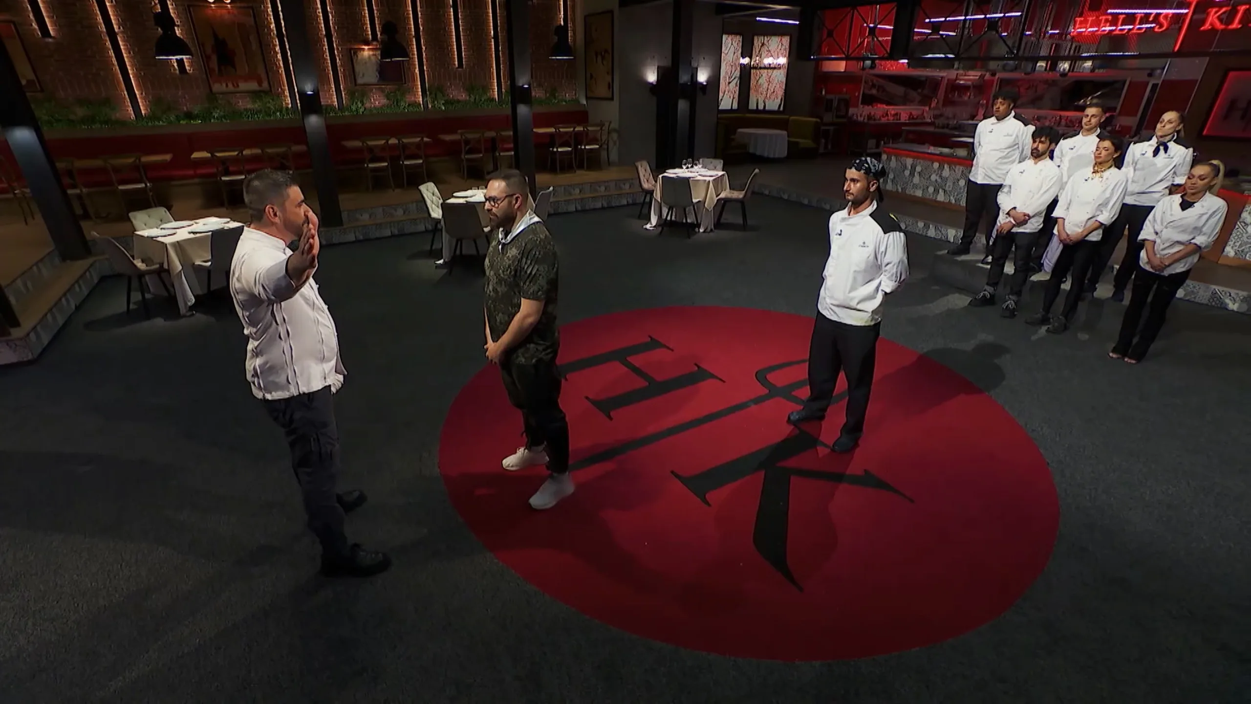 Рапърът Йонислав Йотов Тото приключи участието си в Hell’sKitchenТой даде